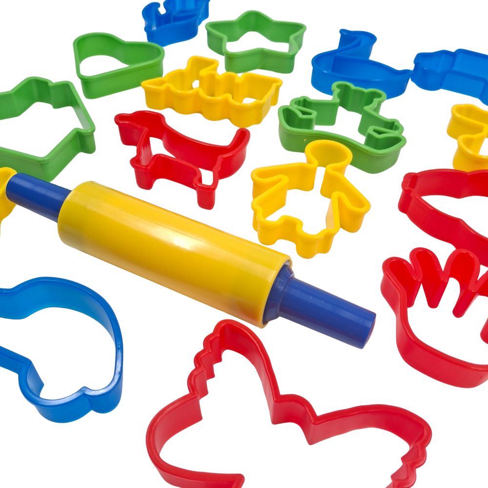 Greenbean – Large Cookie Cutter & Rolling Pin Set – 17pcs